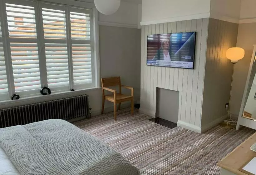 Majatalo The Old Bell B&b