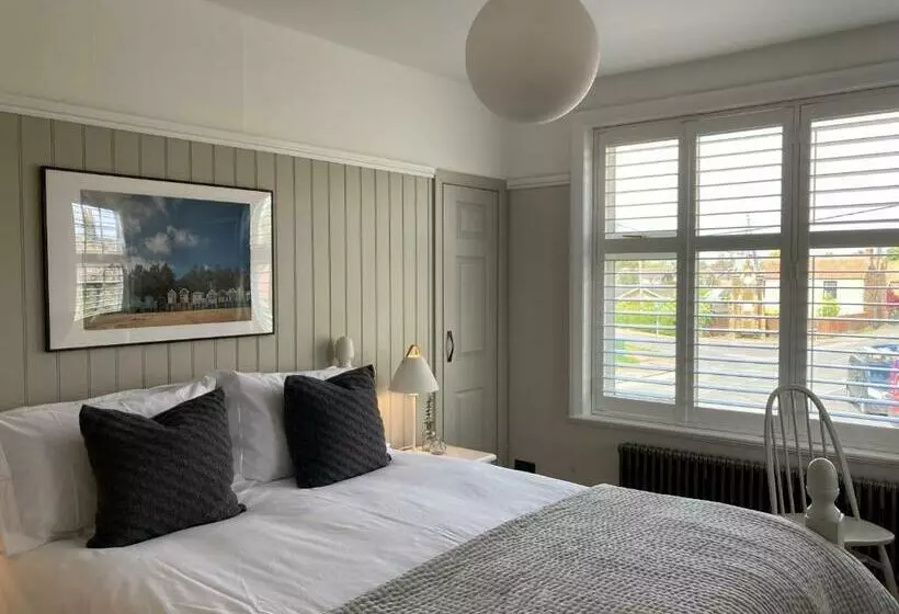 Majatalo The Old Bell B&b