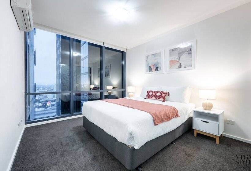 Mega Style Apartments Mainpoint
