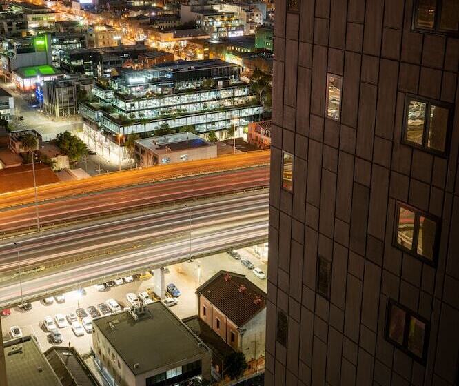 Mega Style Apartments Mainpoint