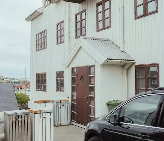 Penthouse / 4 Br / Downtown / Harbour View