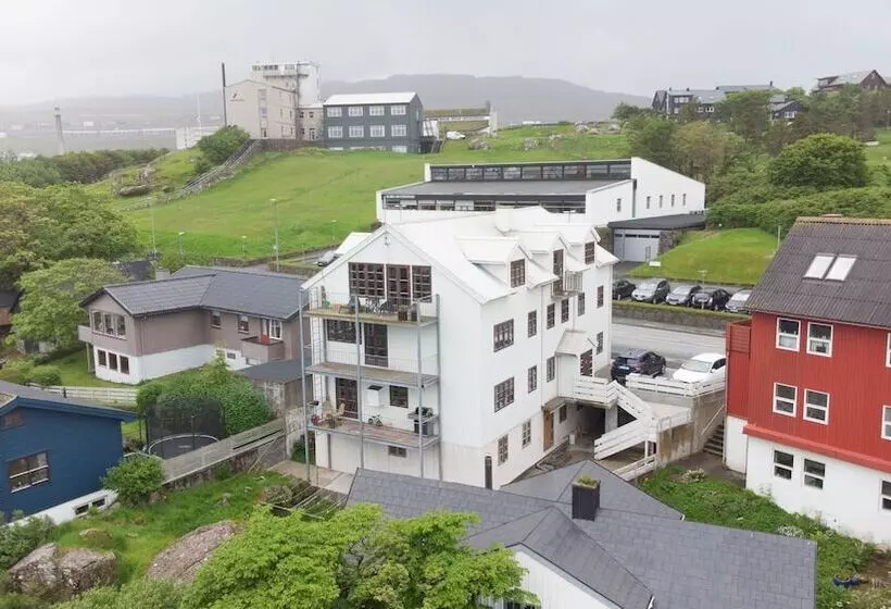 Penthouse / 4 Br / Downtown / Harbour View