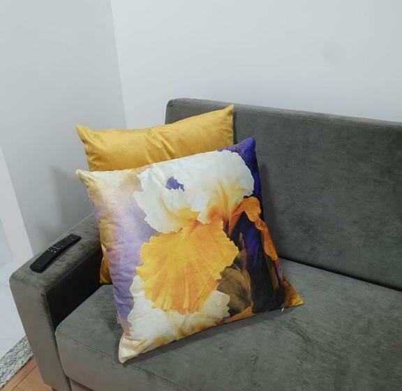 Apto Novo Região Shopping Pantanal/centro Político