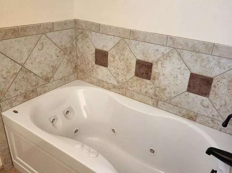 Hotelli The Inn At Shady Lawn