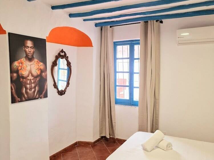 پانسیون Arc House Mezquita - Adults Only