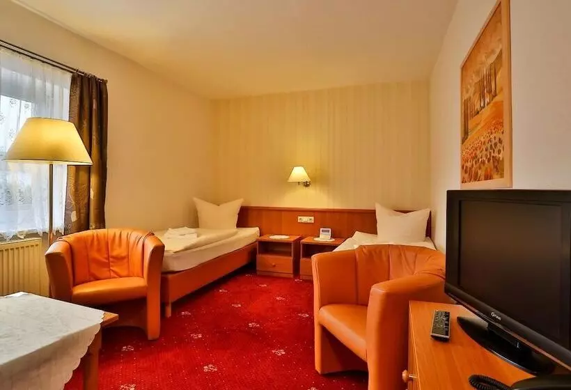 Bed and Breakfast & Pension Villa Camenz