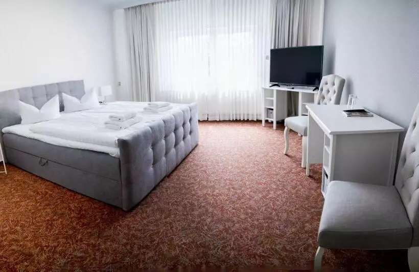 ホテル Am Uckersee