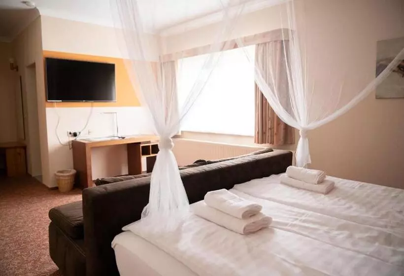 ホテル Am Uckersee