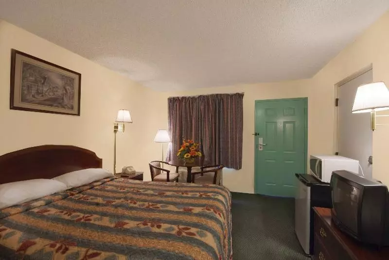 ホテル Econo Lodge