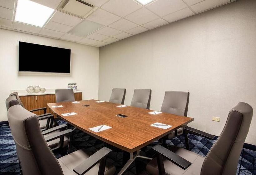 فندق Courtyard Orlando Altamonte Springs Maitland