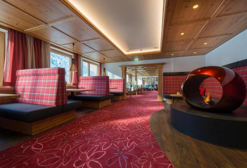 Отель Das Schiff In Den Bergen