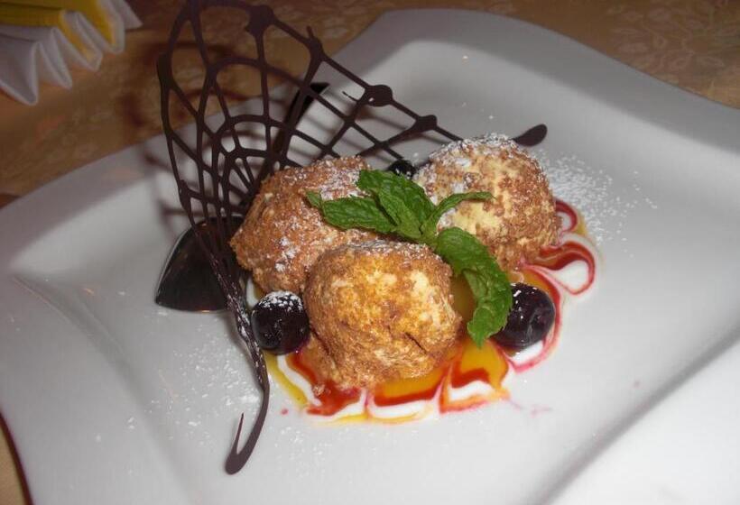 Отель Das Schiff In Den Bergen