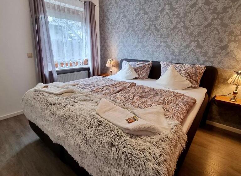 בית מלון כפרי Ferienwohnung Und Appartementvermietung Haus Kaiser