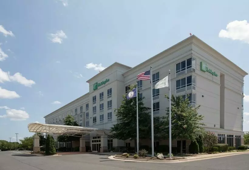 هتل Holiday Inn Winchester Southeast Historic Gateway, An Ihg