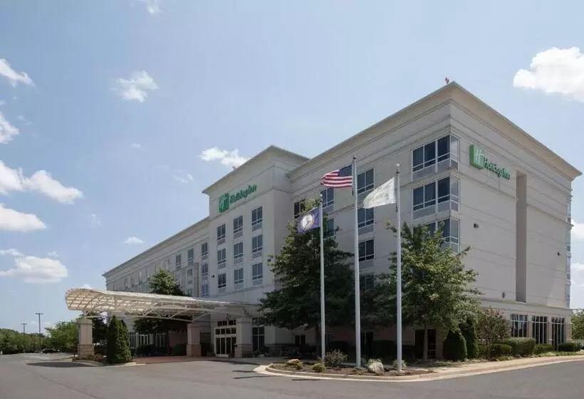 هتل Holiday Inn Winchester Southeast Historic Gateway, An Ihg