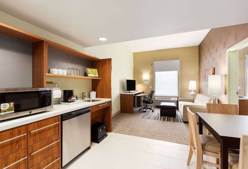 هتل Home2 Suites By Hilton Omaha West, Ne