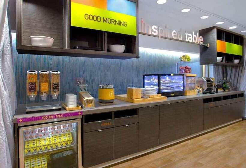 هتل Home2 Suites By Hilton Omaha West, Ne