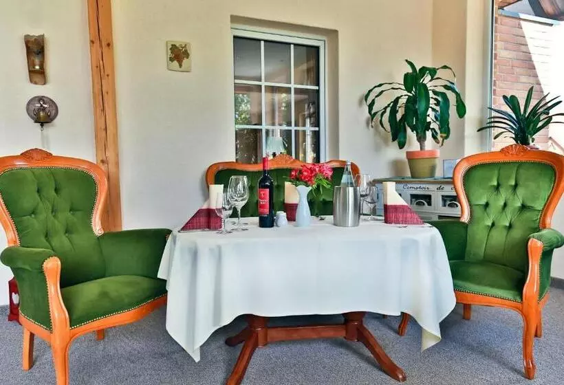 ホテル Im Wiesengrund