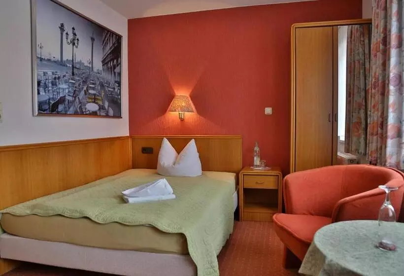 ホテル Im Wiesengrund