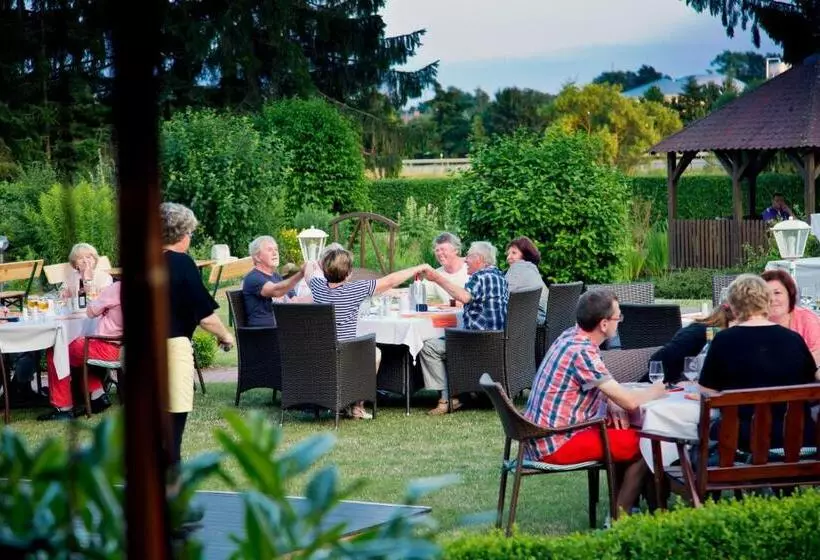 ホテル Im Wiesengrund