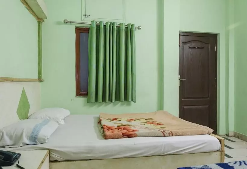 בית מלון כפרי Neha Inn