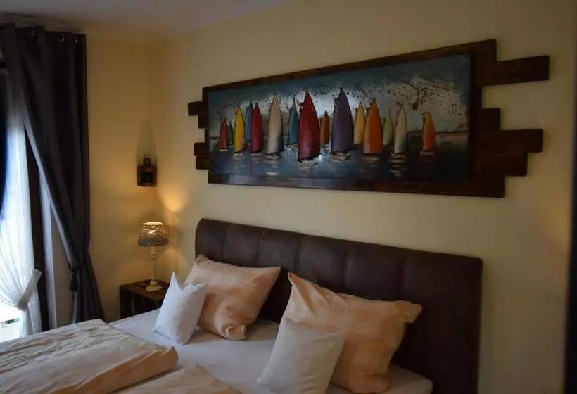 فندق Ferienwohnung Und Appartementvermietung Haus Kaiser