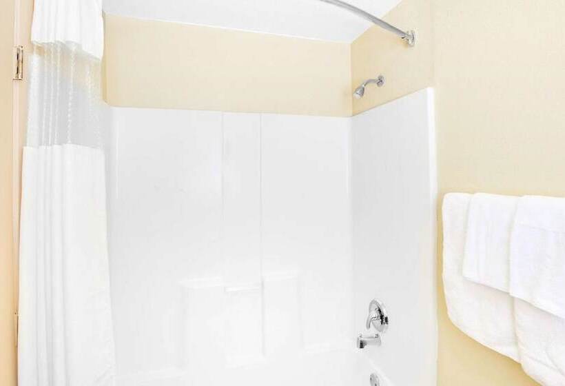 فندق على الطريق Knights Inn San Angelo