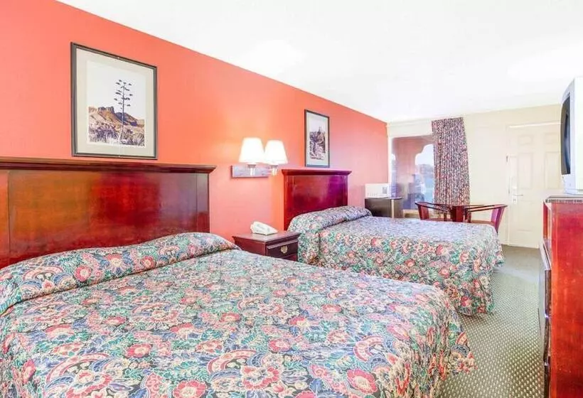 汽车旅馆  Knights Inn San Angelo