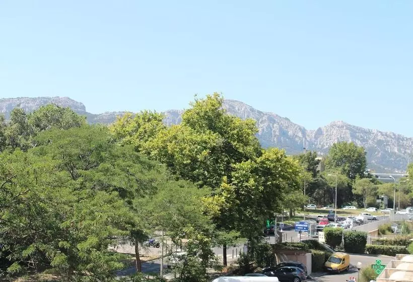 Residence Services Calypso Calanques Plage