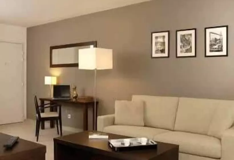 Residence Services Calypso Calanques Plage