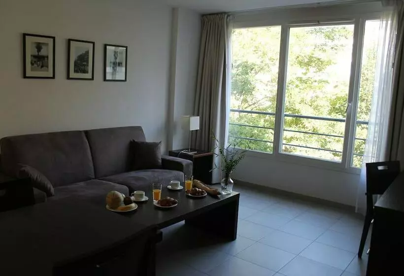 Residence Services Calypso Calanques Plage