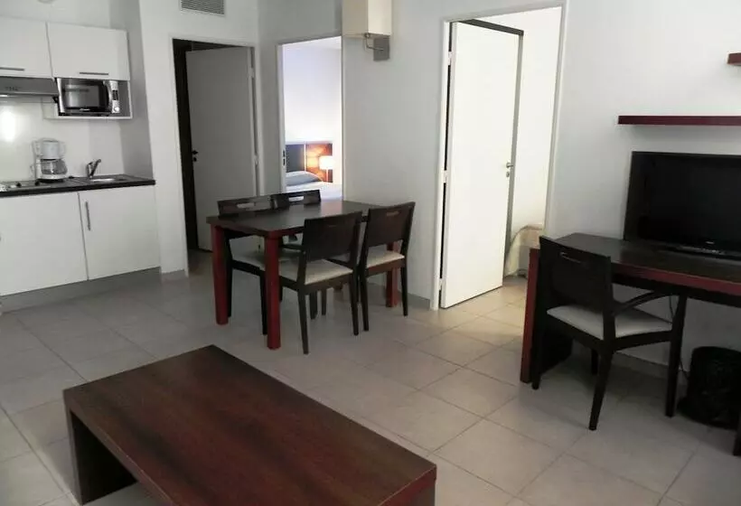 Residence Services Calypso Calanques Plage