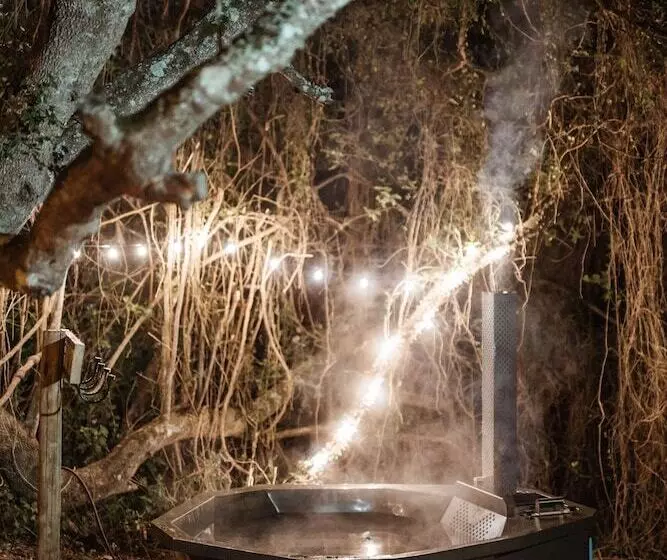 Thunzi Bush Lodge