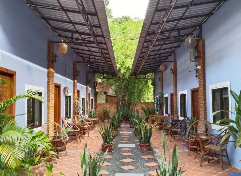 پانسیون The Mango Tree Guesthouse