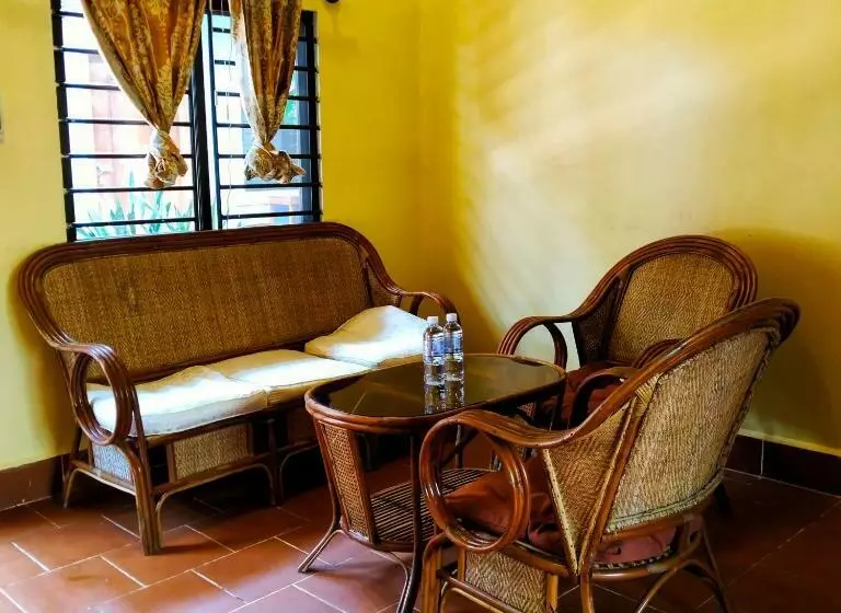 پانسیون The Mango Tree Guesthouse