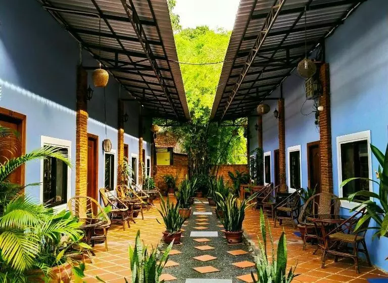 پانسیون The Mango Tree Guesthouse