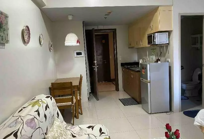 S&s Condotel Studio Type One Palm Tree Villas