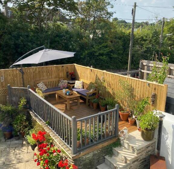 Devonshire Terrace B&b