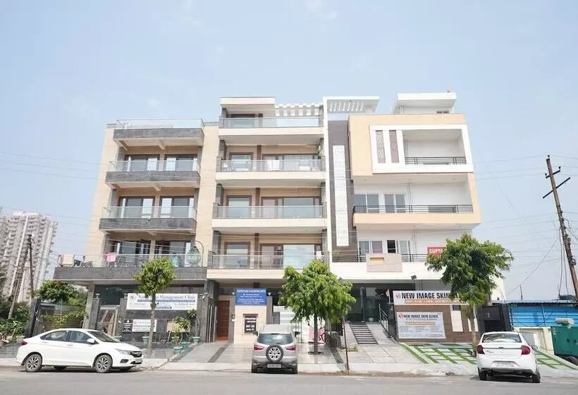 هتل Gupta Residency Near Noida Sector 50 Metro Station