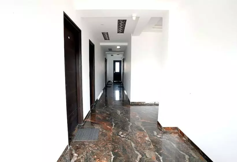 هتل Gupta Residency Near Noida Sector 50 Metro Station