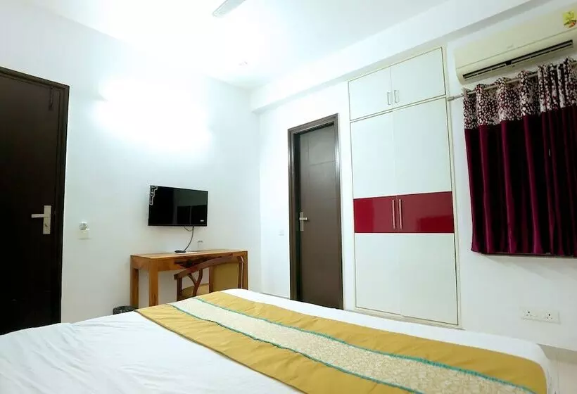 هتل Gupta Residency Near Noida Sector 50 Metro Station