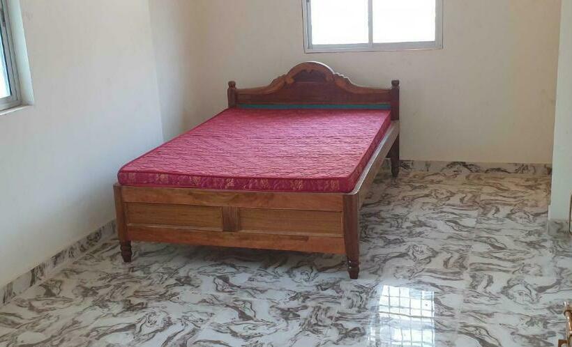 בית מלון כפרי O Shivdham