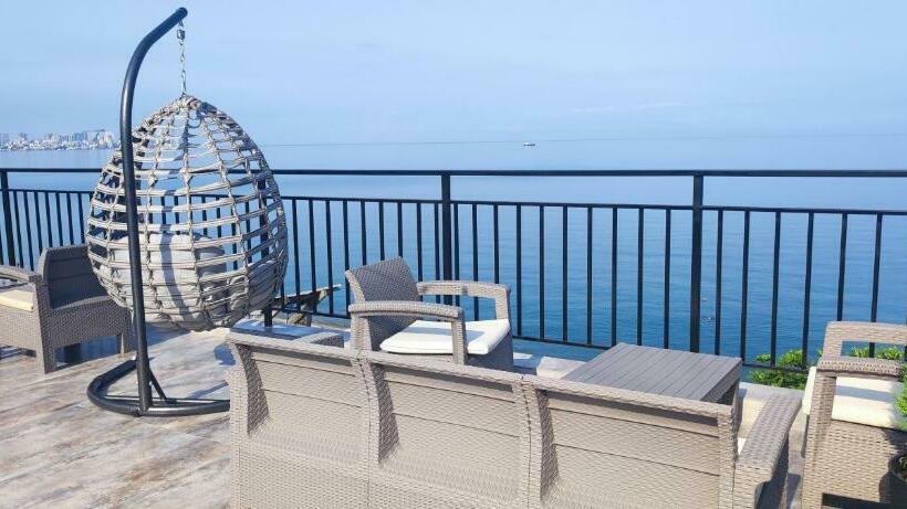 پانسیون Guest House Garden Beach