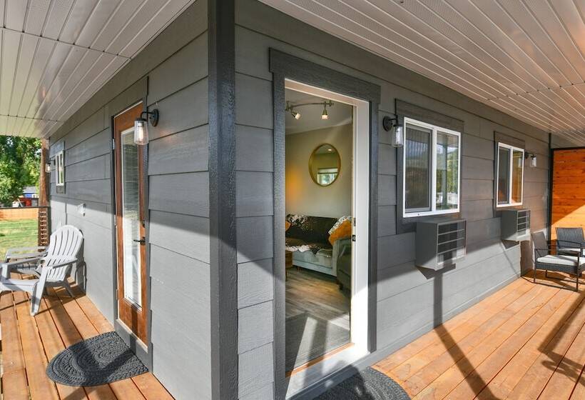 The Darmont Hotel And Suites