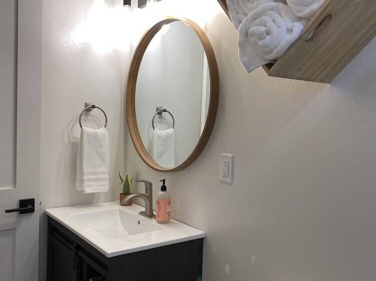 The Darmont Hotel And Suites