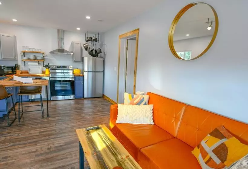 The Darmont Hotel And Suites