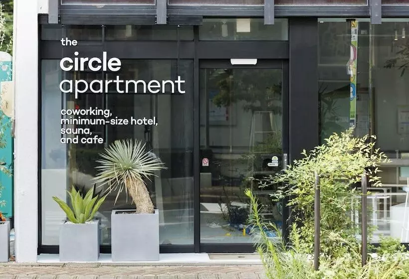 Retkeilymaja The Circle Apartment