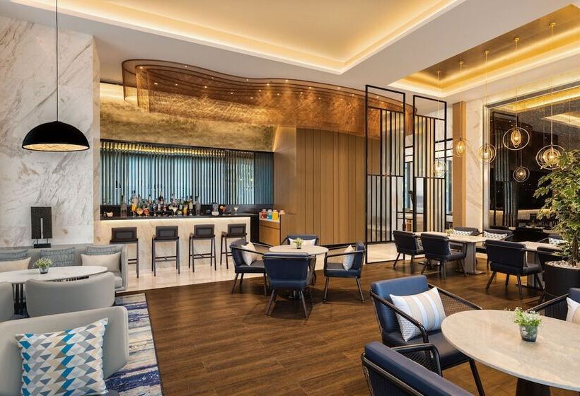 فندق Fairfield By Marriott Mumbai International Airport