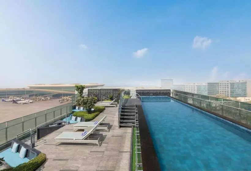 ホテル Fairfield By Marriott Mumbai International Airport