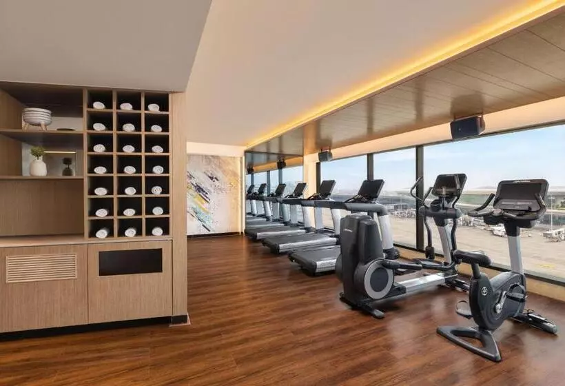 ホテル Fairfield By Marriott Mumbai International Airport